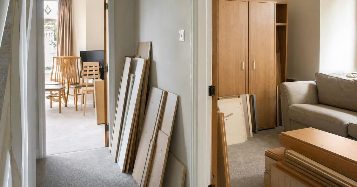Furniture Removal in Eastbourne: When to Recycle, Donate or Dispose service page illustration